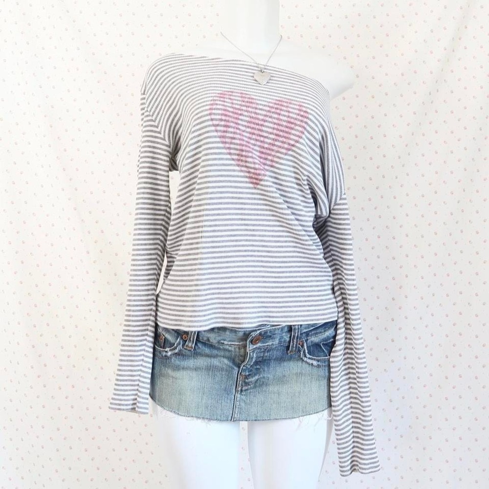 grey white striped off shoulder top pink heart long sleeve y2k coquette
